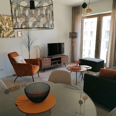 Bartine - Modern And Spacious Flat Near The Sea, Free Parking Space Oostende Bagian luar foto
